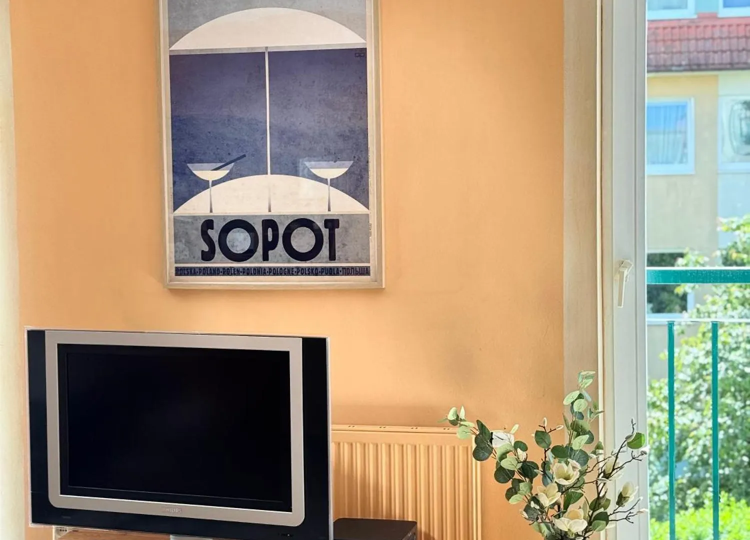 Sopot Home 0*,